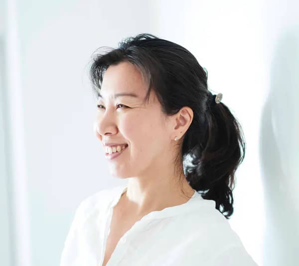 尾崎友吏子さん
