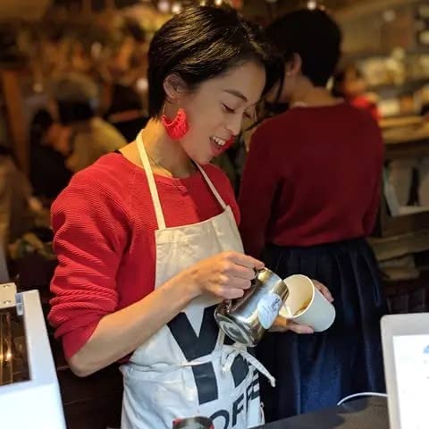 井野 麻美さん