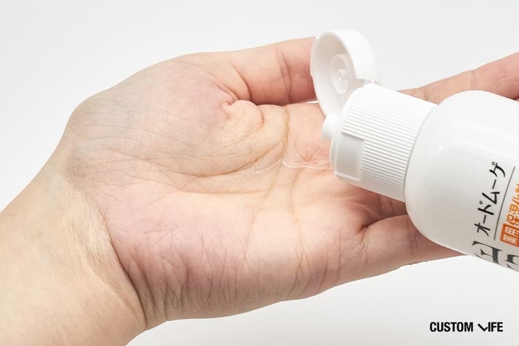 ニキビ 化粧水 オードムーゲ 薬用保湿化粧水 テクスチャー