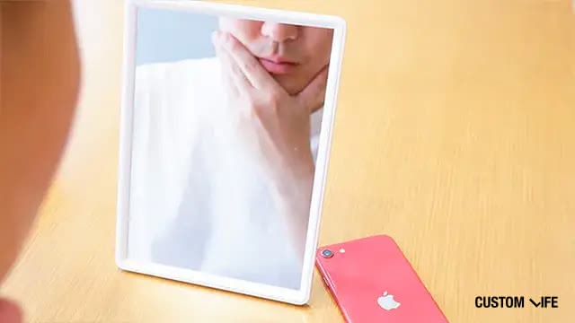 ヒゲ脱毛しようか悩む男性