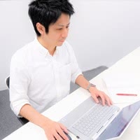 ライター西村