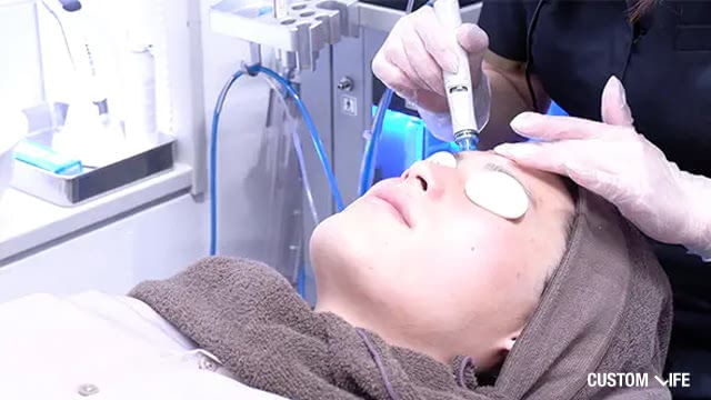 ディープクレンジング＆ピーリングの様子