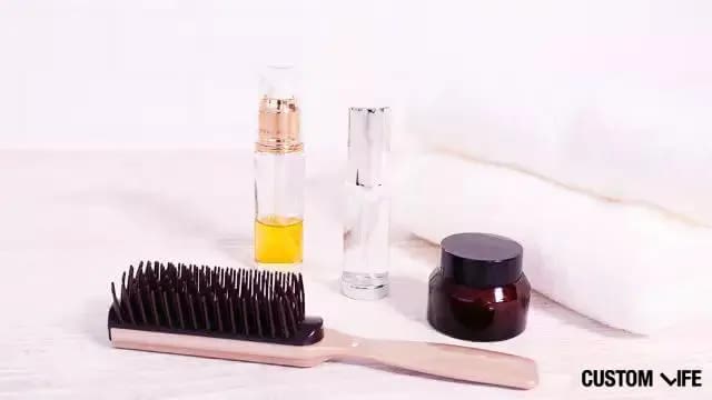 ヘアアイテム