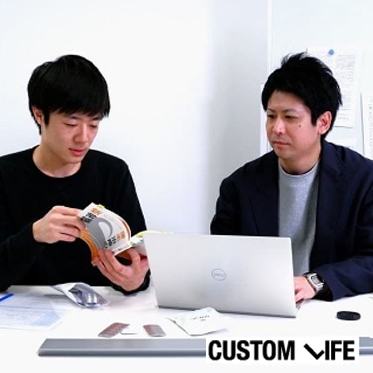 育毛剤1ml当たりの金額と取り使い店舗を調査するTSD編集部員