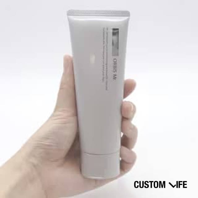 モイスチャライジングクリームの画像