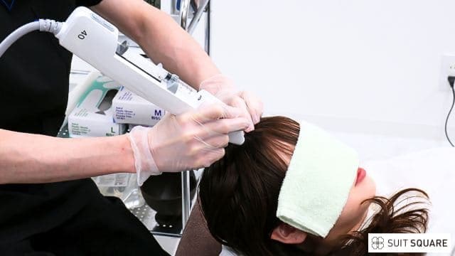 注入治療を受けている女性のイメージ画像