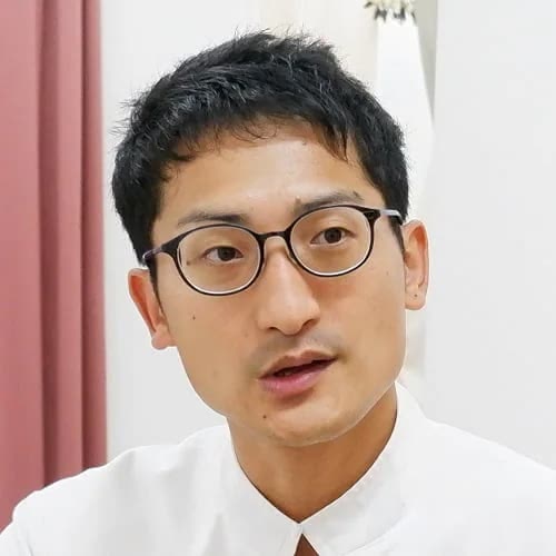薄毛治療に詳しい竹村俊輔医師